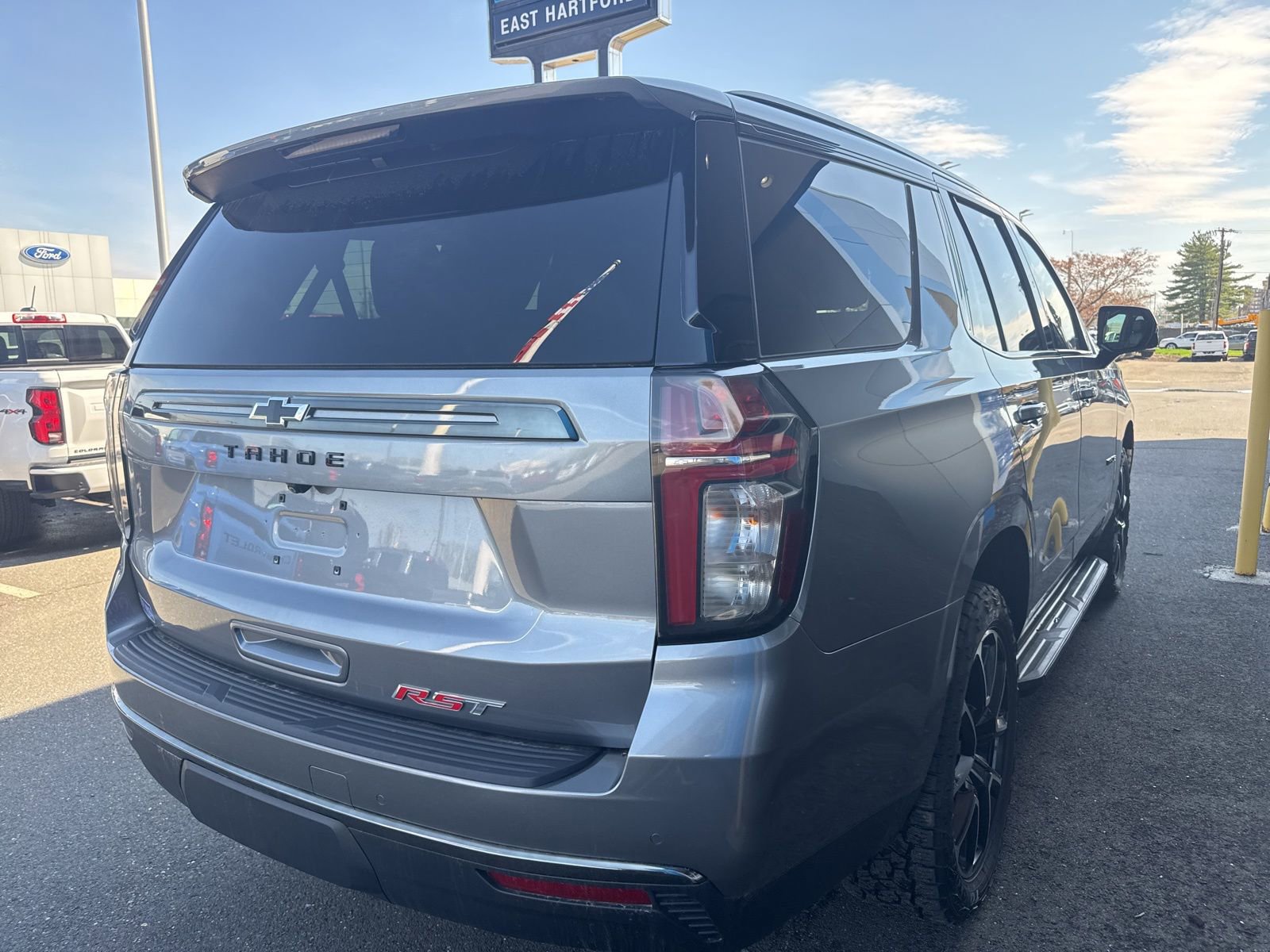 Used 2022 Chevrolet Tahoe RST w/ Luxury Package image 6