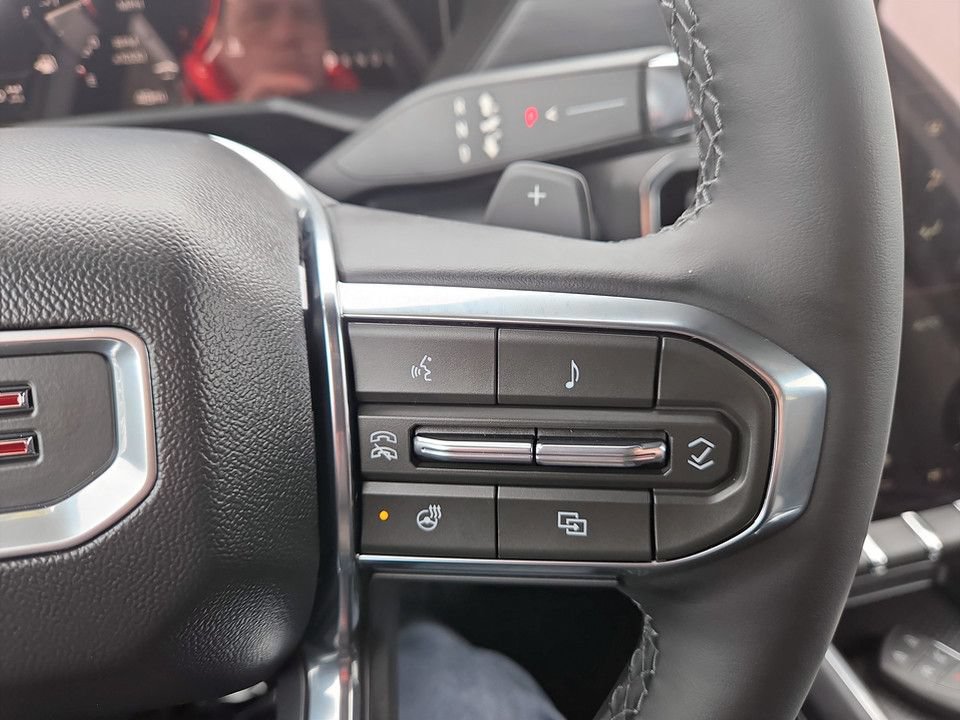 New 2026 GMC Acadia Elevation w/ Black Edition AWD/4WD image 16