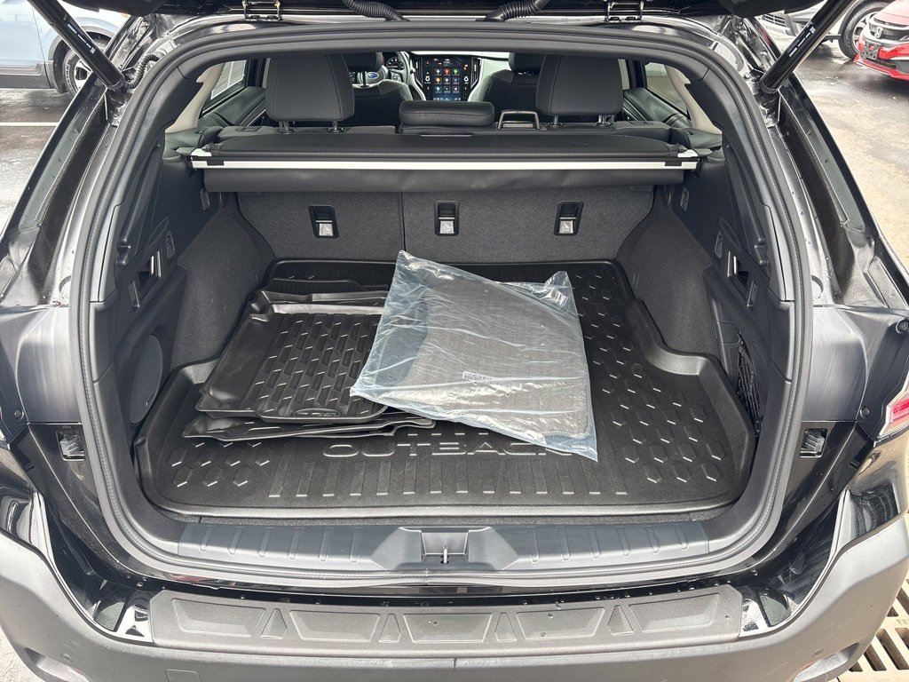 Certified 2025 Subaru Outback Onyx Edition image 26