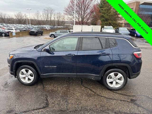 Used 2018 Jeep Compass Latitude w/ Cold Weather Group image 2