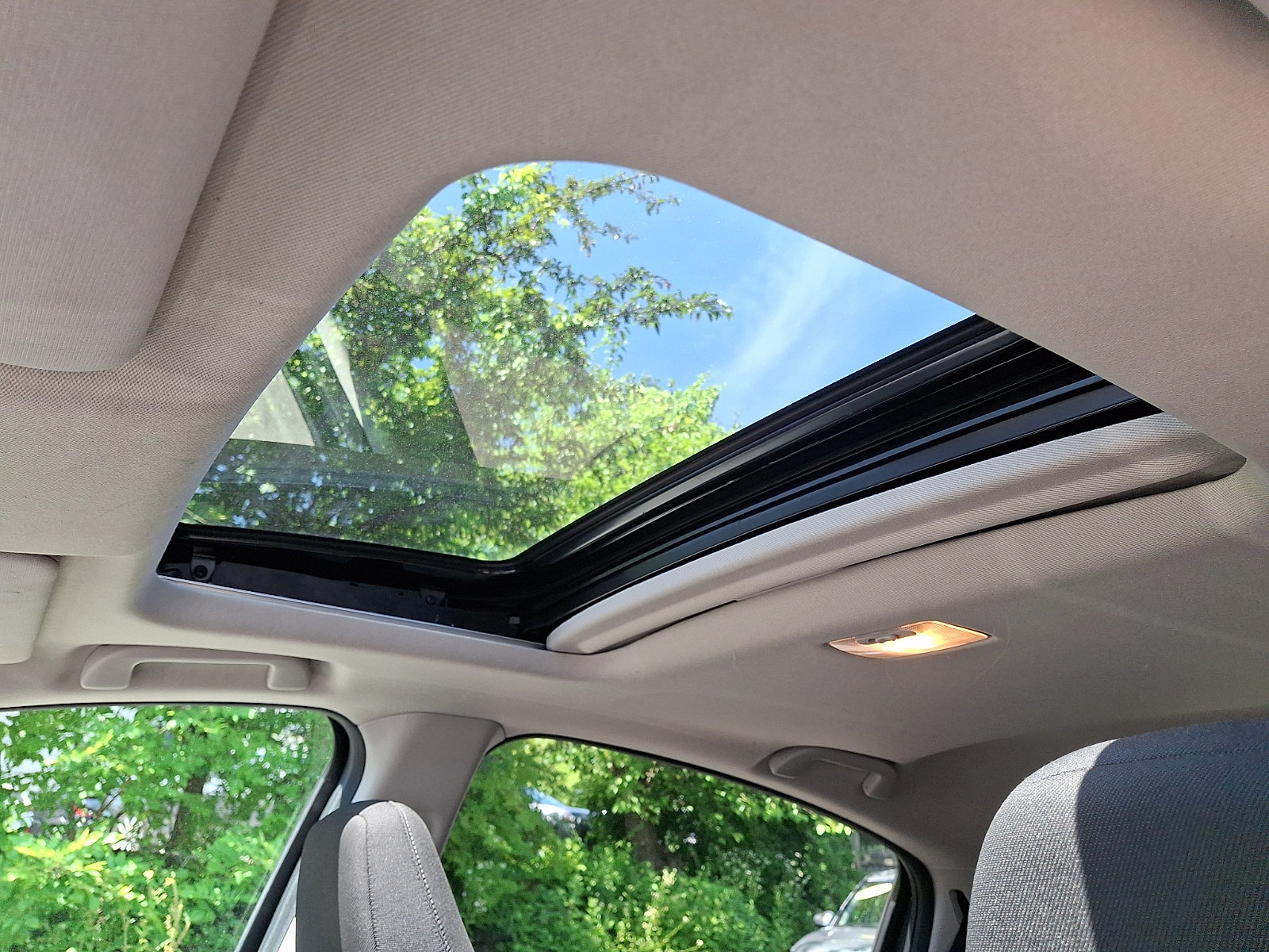 Used 2019 Honda HR-V EX image 14
