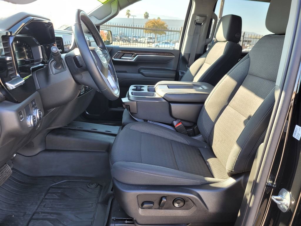 Used 2023 GMC Sierra 1500 Elevation image 15