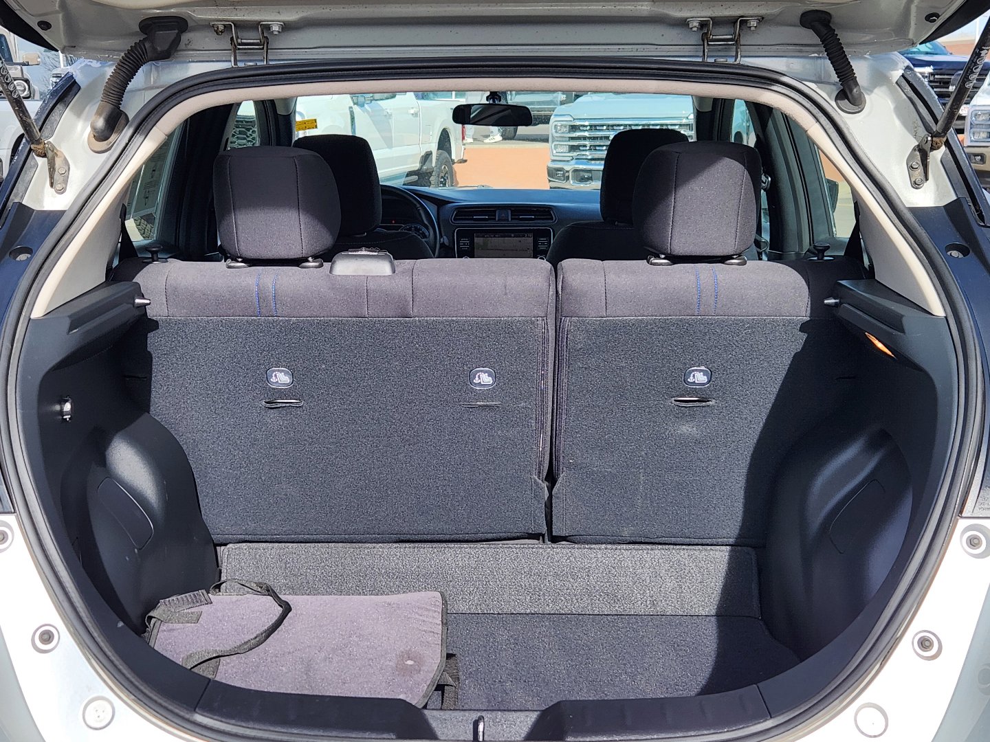 Used 2019 Nissan Leaf SV Plus w/ SV All Weather Package image 13