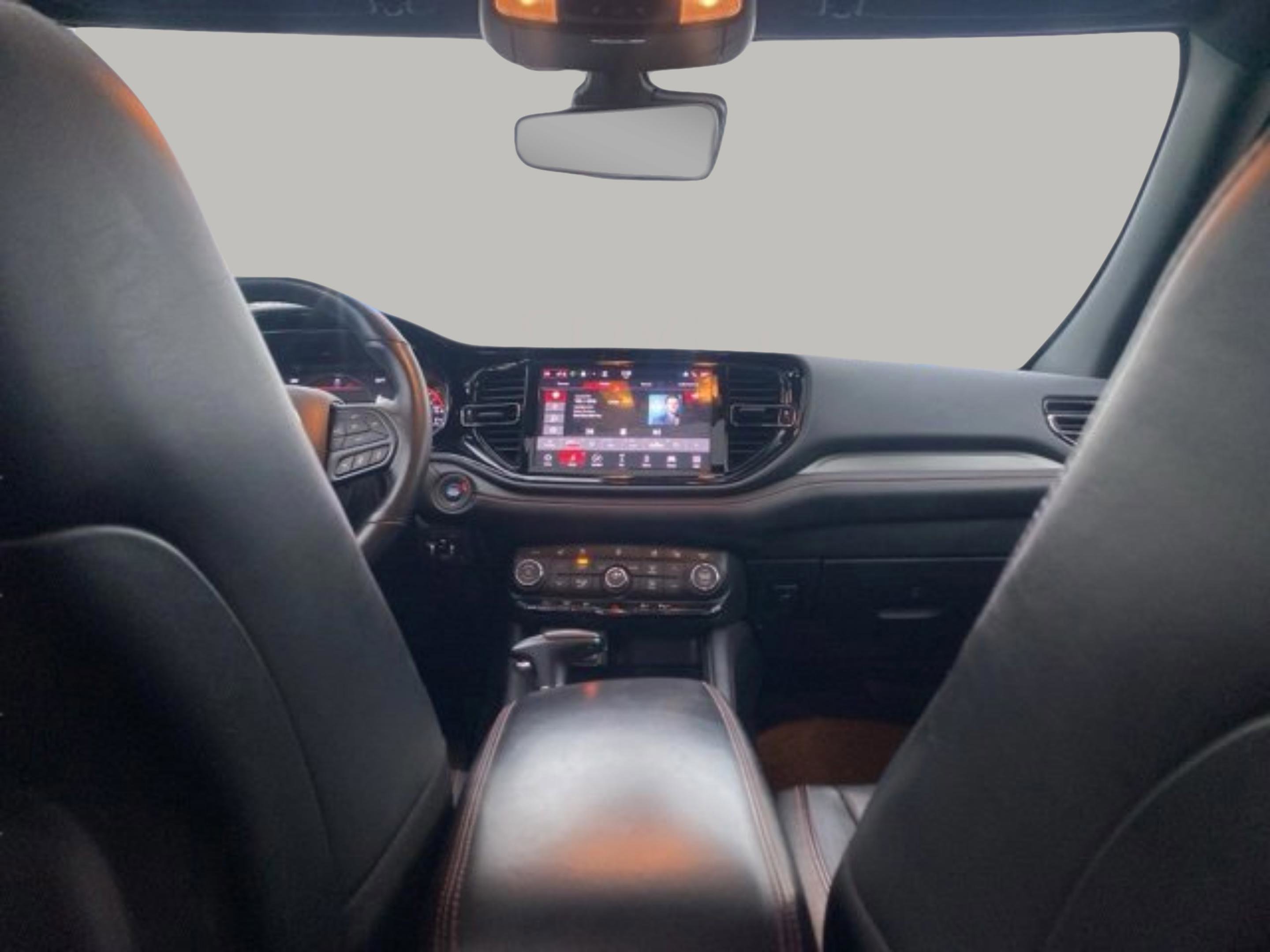 Used 2024 Dodge Durango GT image 32