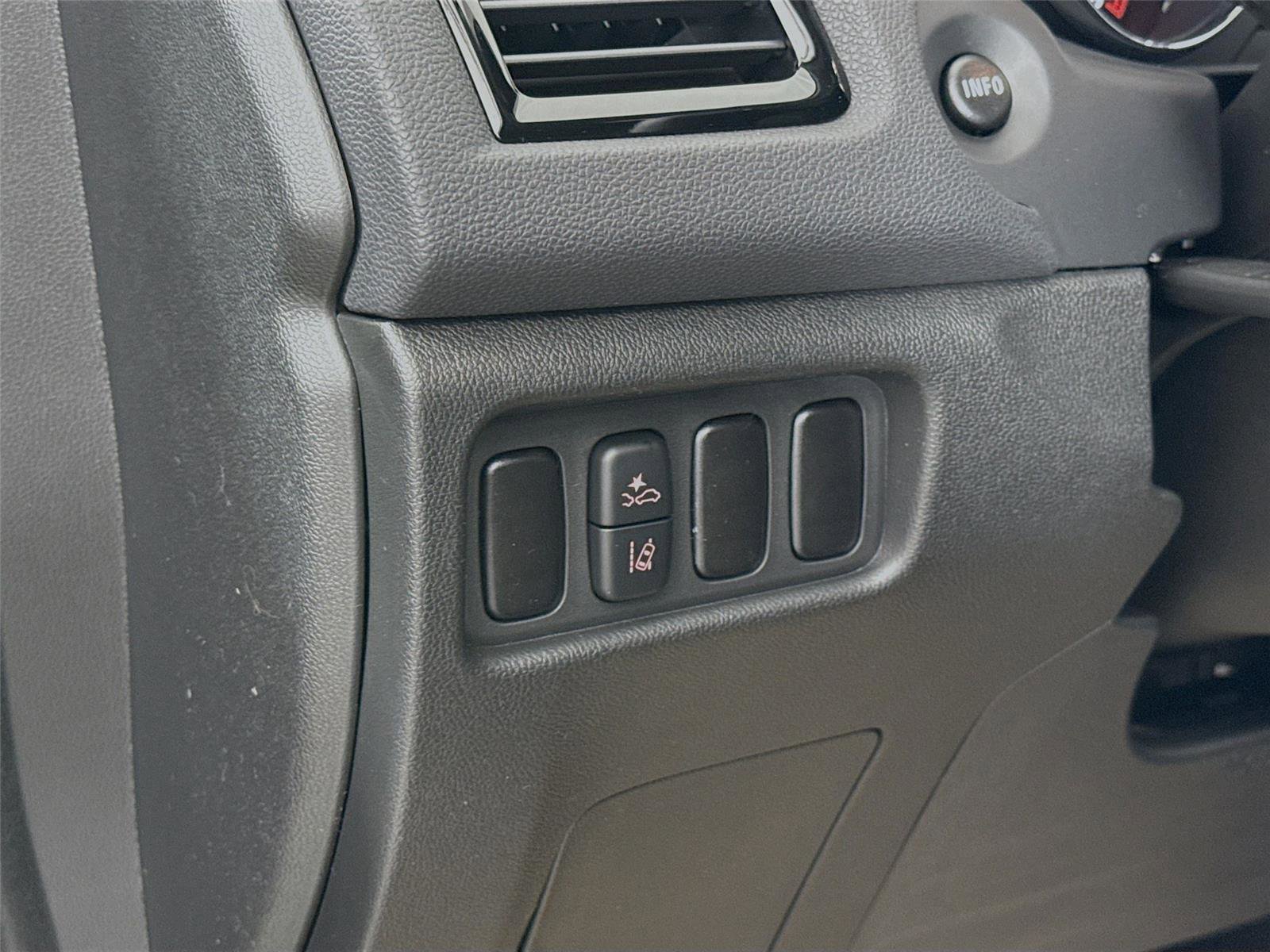 New 2026 Mitsubishi Outlander Sport S image 5