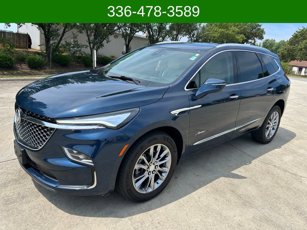 Used 2022 Buick Enclave Avenir w/ Avenir Technology Package AWD/4WD image 1
