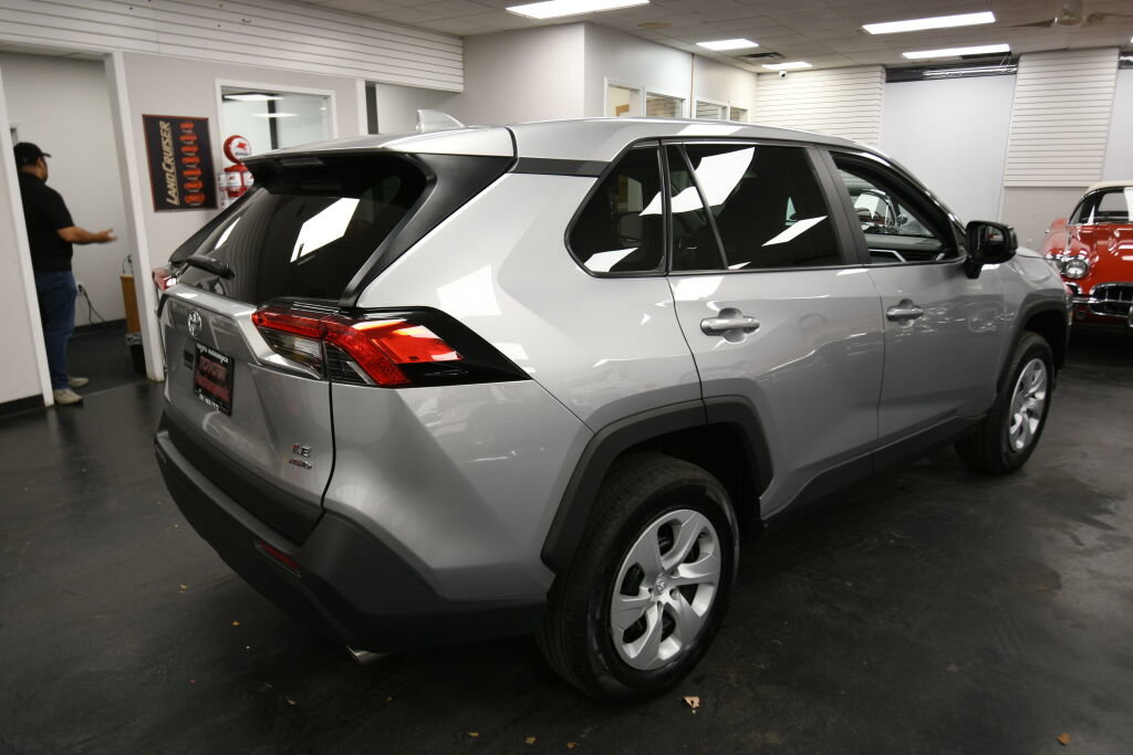 Certified 2024 Toyota RAV4 LE image 7
