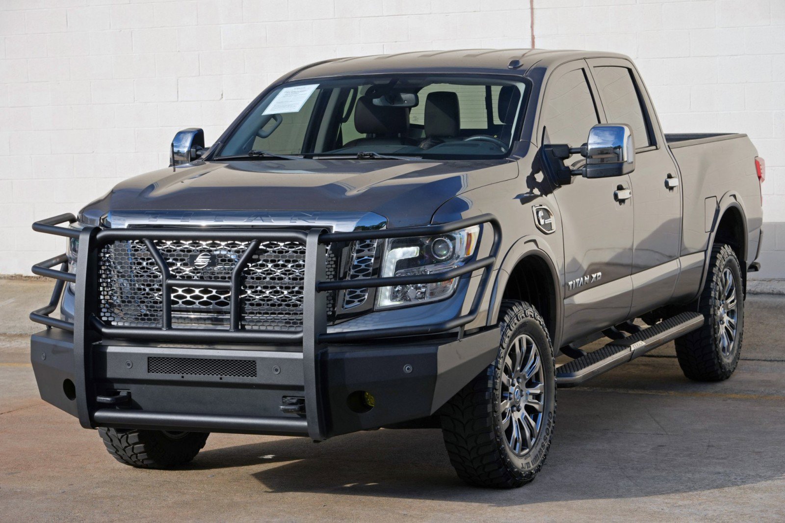 Used 2017 Nissan Titan Platinum Reserve AWD/4WD image 47