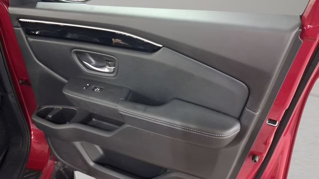 Used 2025 Honda Pilot Touring image 19