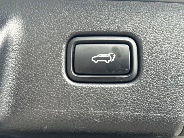 Used 2023 Hyundai Palisade SEL w/ Cargo Package image 10