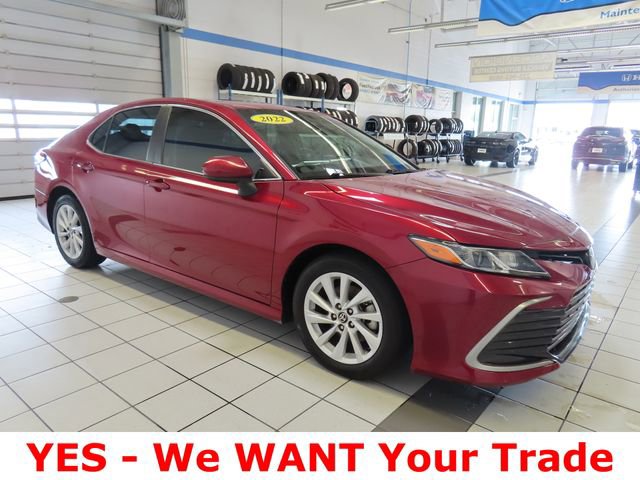 Used 2022 Toyota Camry LE FWD image 17