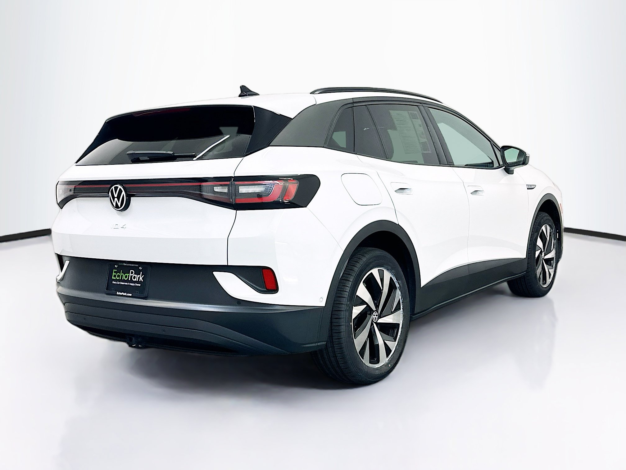 Used 2023 Volkswagen ID.4 Pro AWD/4WD image 9