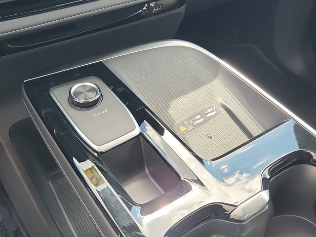 New 2026 Buick Enclave Sport Touring w/ Power Package FWD image 32