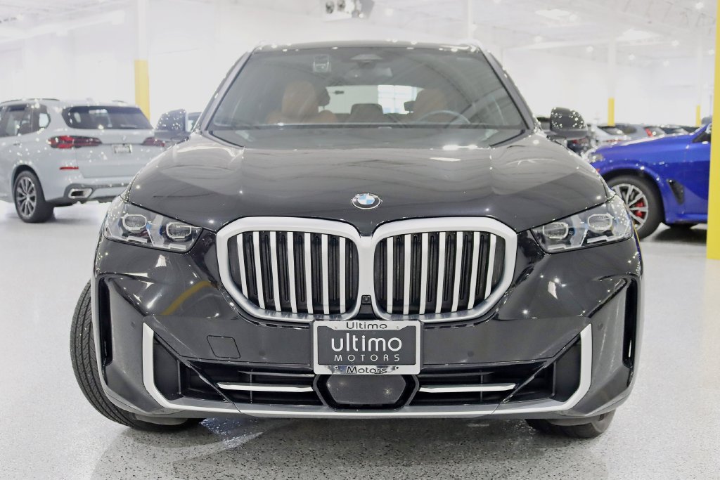 Used 2024 BMW X5 xDrive40i w/ Premium Package AWD/4WD image 7