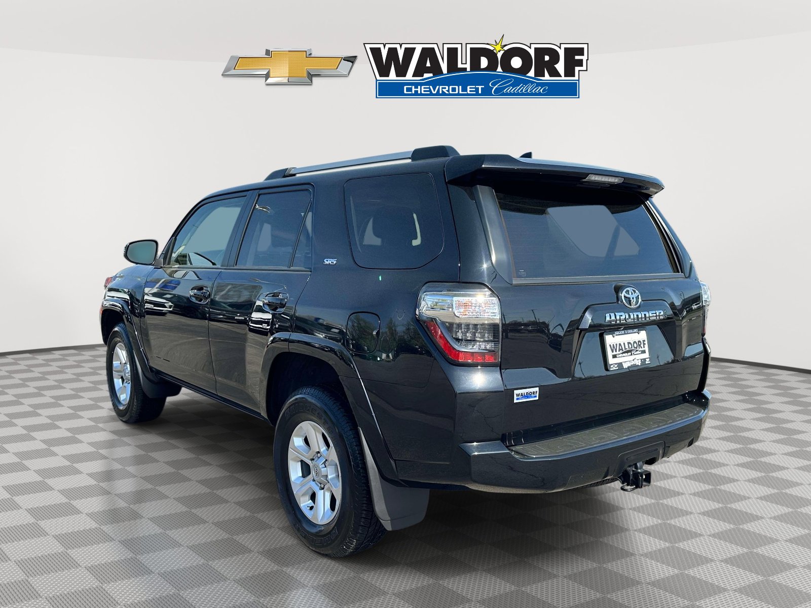 Used 2024 Toyota 4Runner SR5 Premium w/ Moonroof Package image 4
