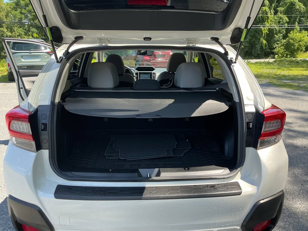 Certified 2021 Subaru Crosstrek 2.0i Premium w/ Moonroof Package AWD/4WD image 14