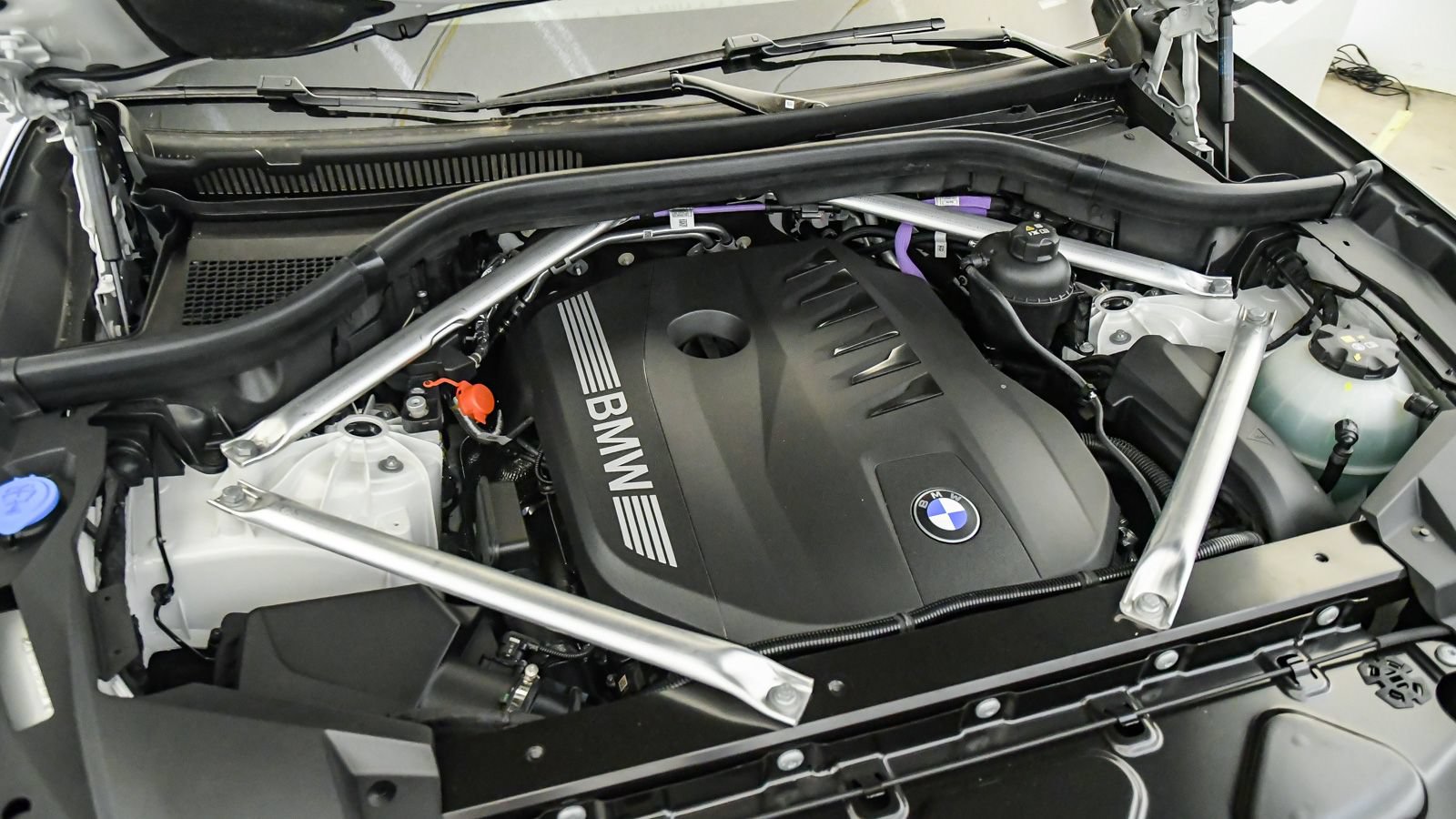 New 2026 BMW X5 sDrive40i w/ M Sport Package RWD image 26