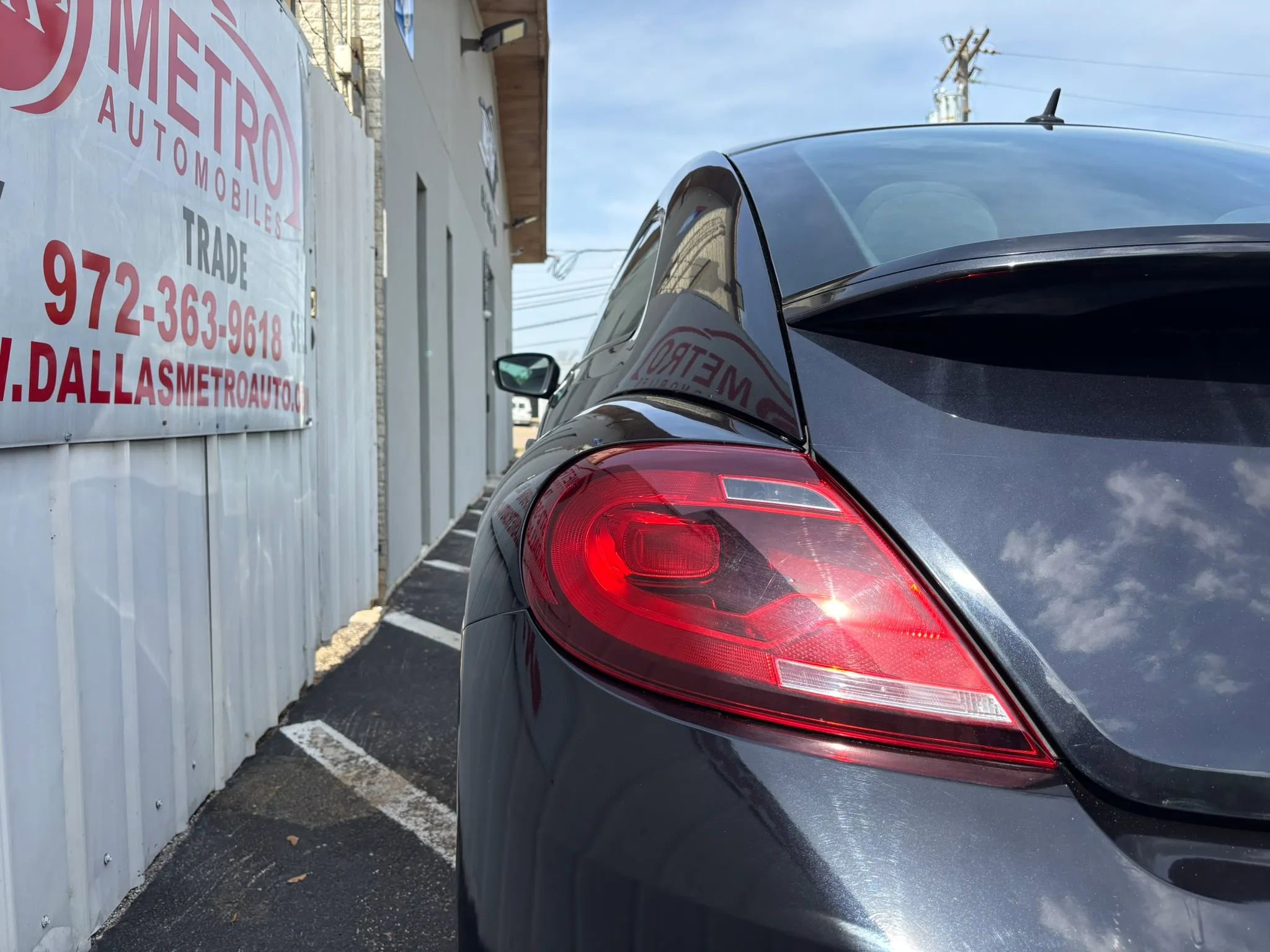 Used 2019 Volkswagen Beetle 2.0T S image 11