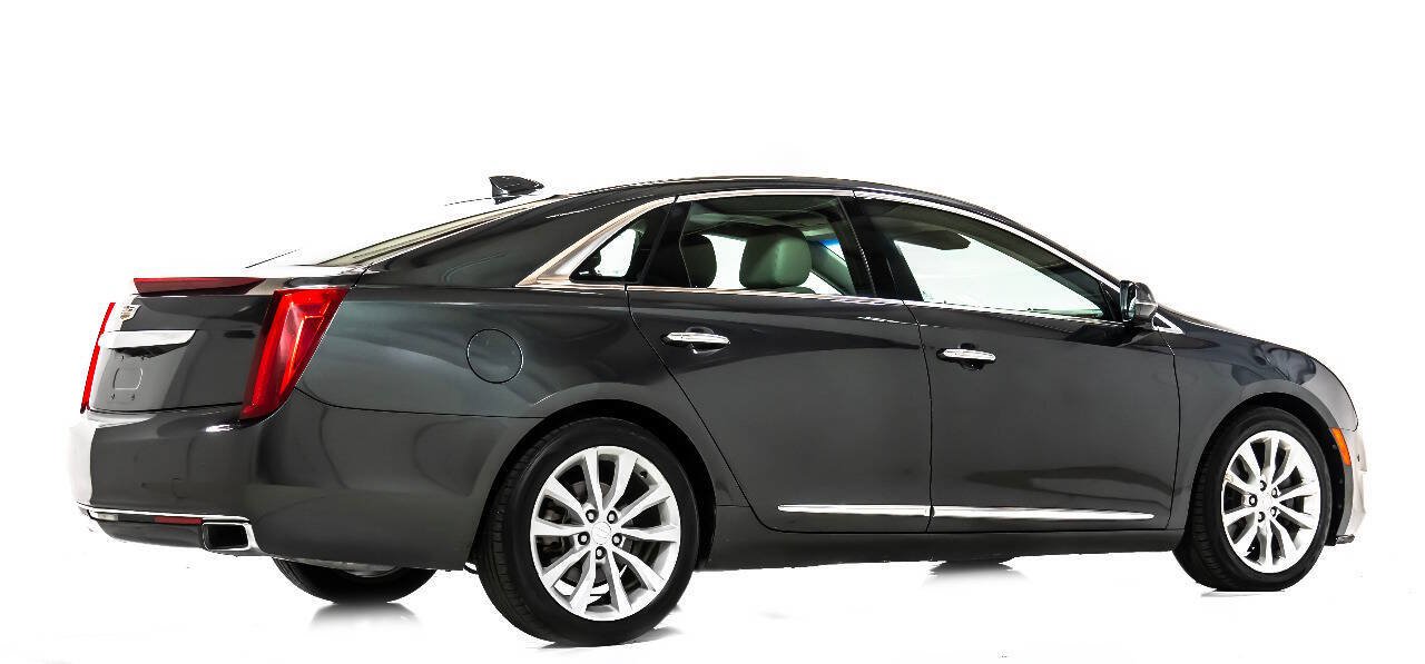 Used 2017 Cadillac XTS Luxury w/ Driver Awareness Package FWD image 3