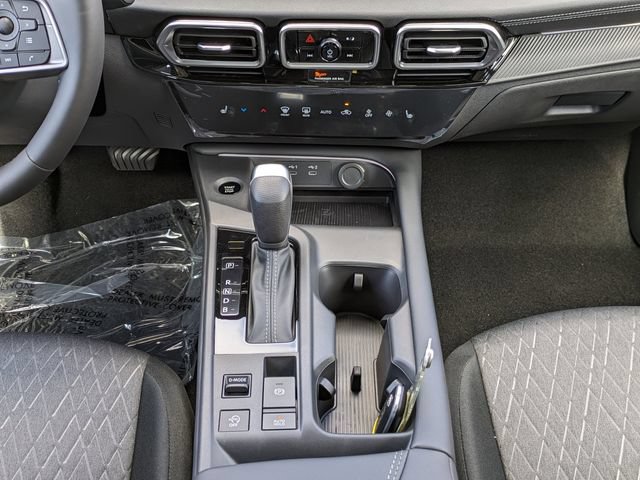 New 2026 Nissan Sentra SV w/ SV Convenience Package FWD image 18