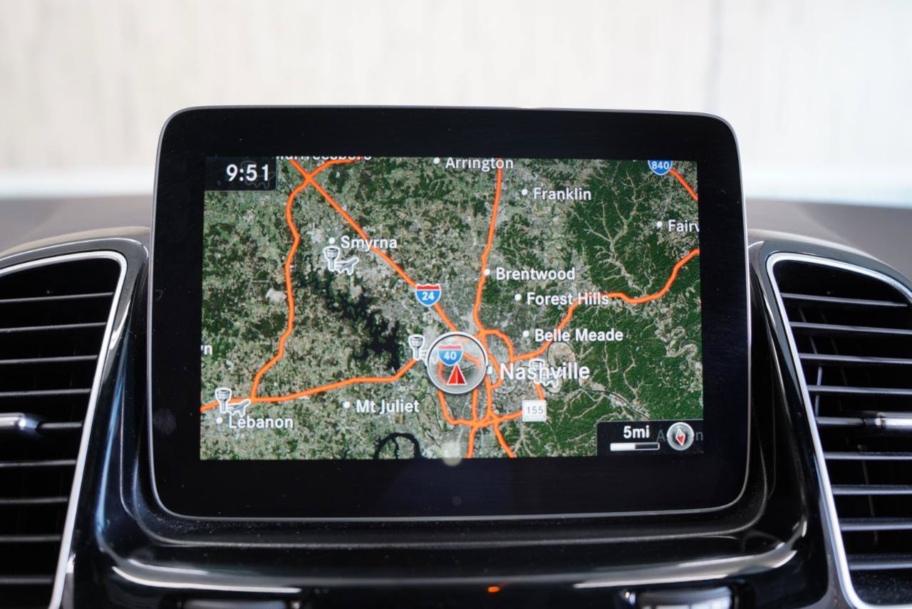 Used 2019 Mercedes-Benz GLE 400 4MATIC image 20