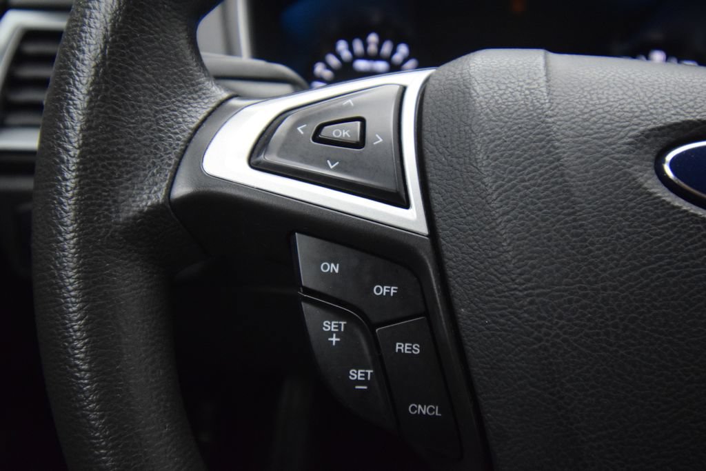 Used 2014 Ford Fusion SE FWD image 27