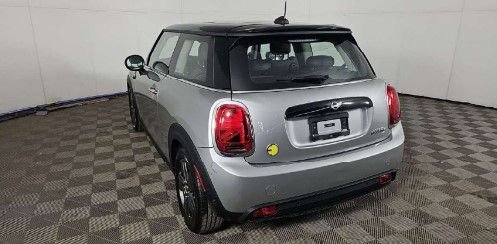 Used 2024 MINI Cooper SE image 9