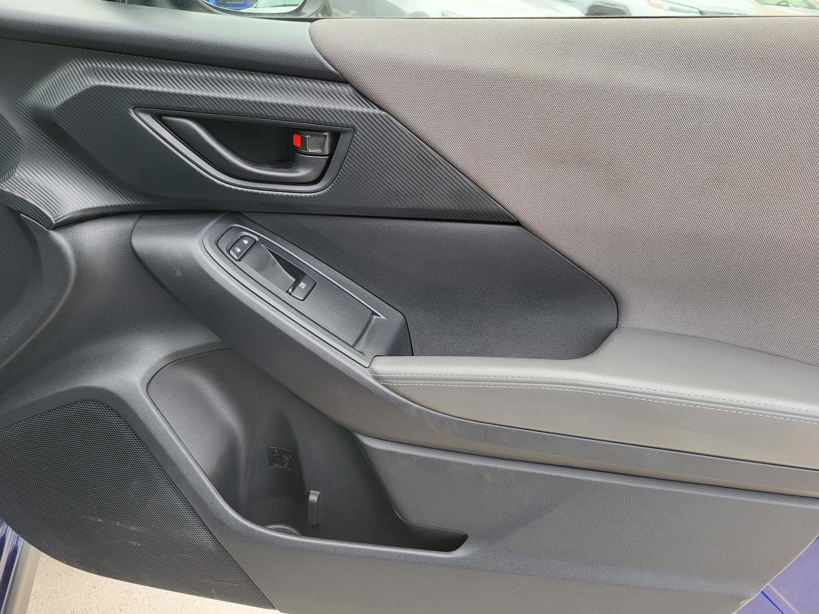 Certified 2025 Subaru Crosstrek 2.0i Premium image 6