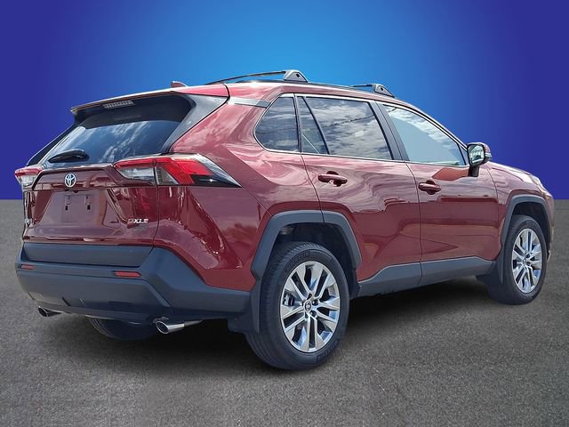 Used 2025 Toyota RAV4 XLE Premium image 4