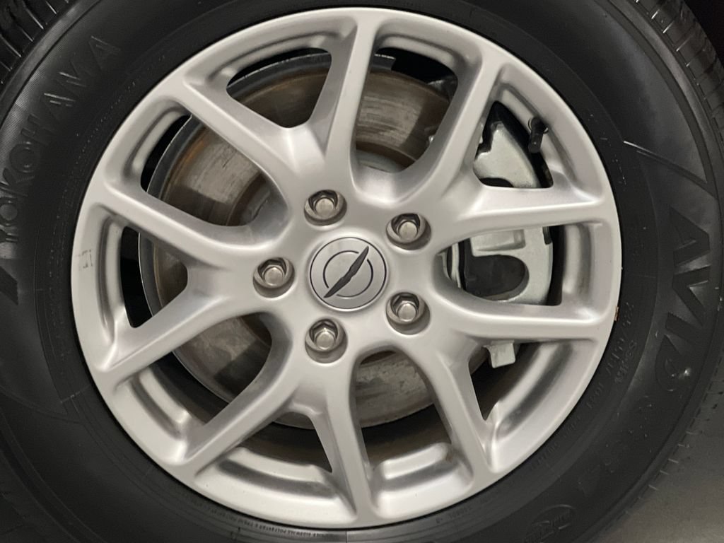 Used 2025 Chrysler Pacifica Select FWD image 84