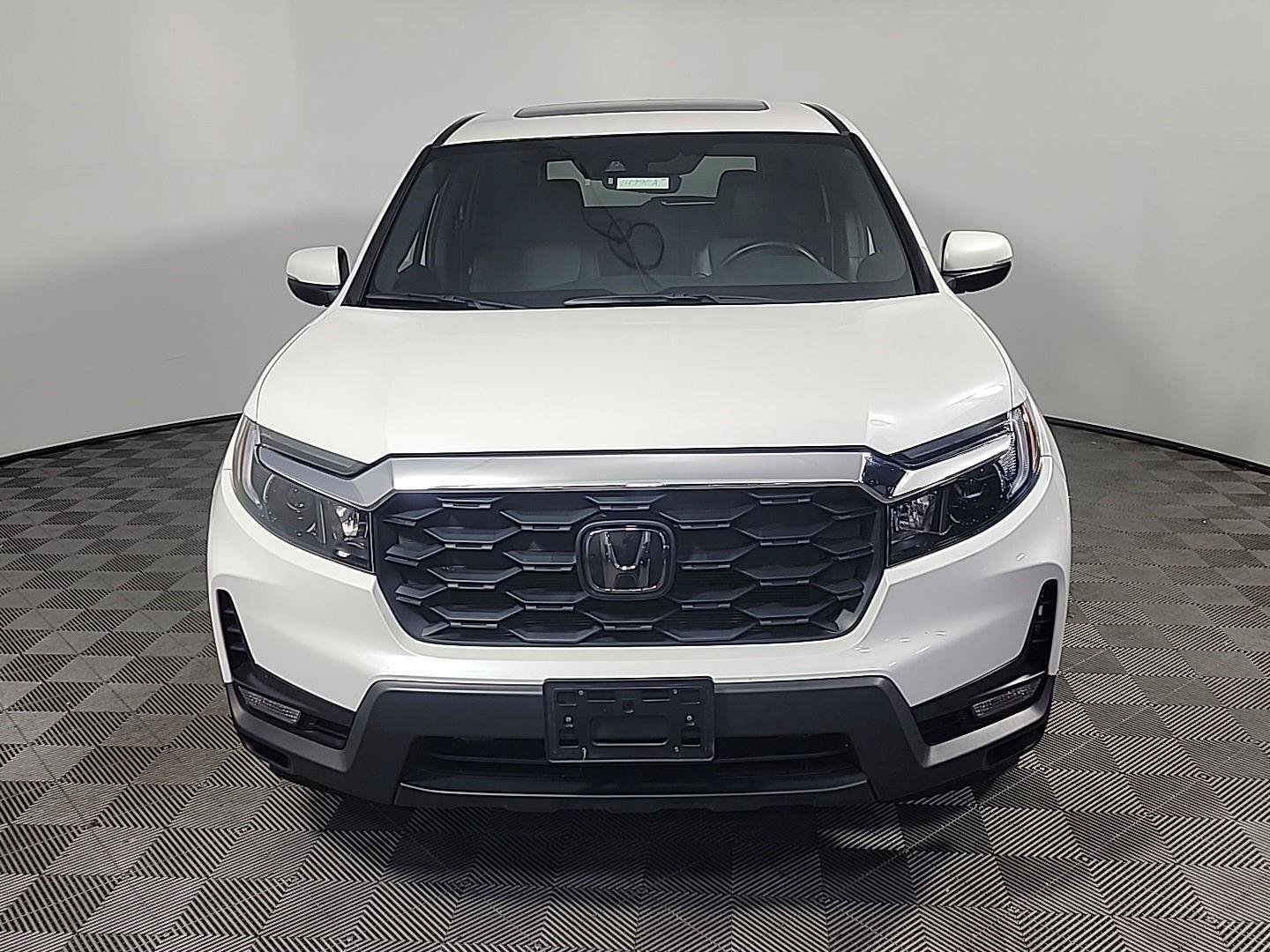 Certified 2024 Honda Passport EX-L image 13