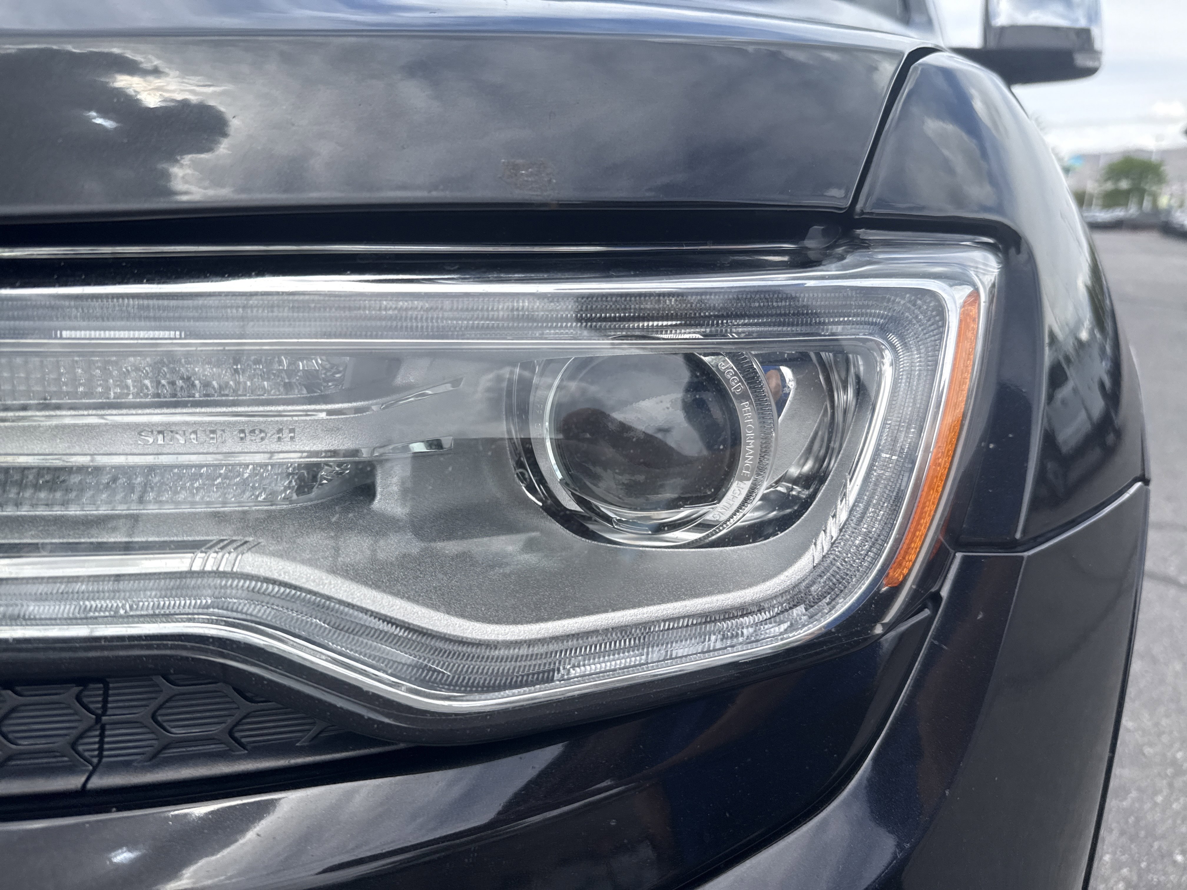 Used 2015 Jeep Grand Cherokee Summit AWD/4WD image 11