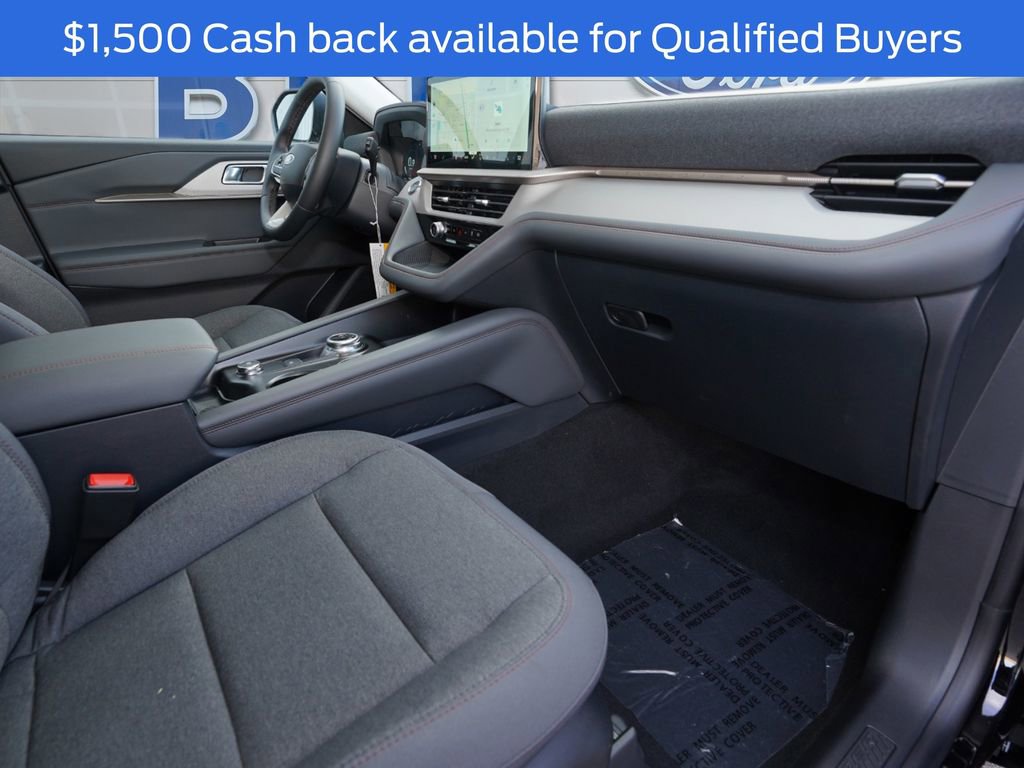 New 2026 Ford Explorer Active image 21