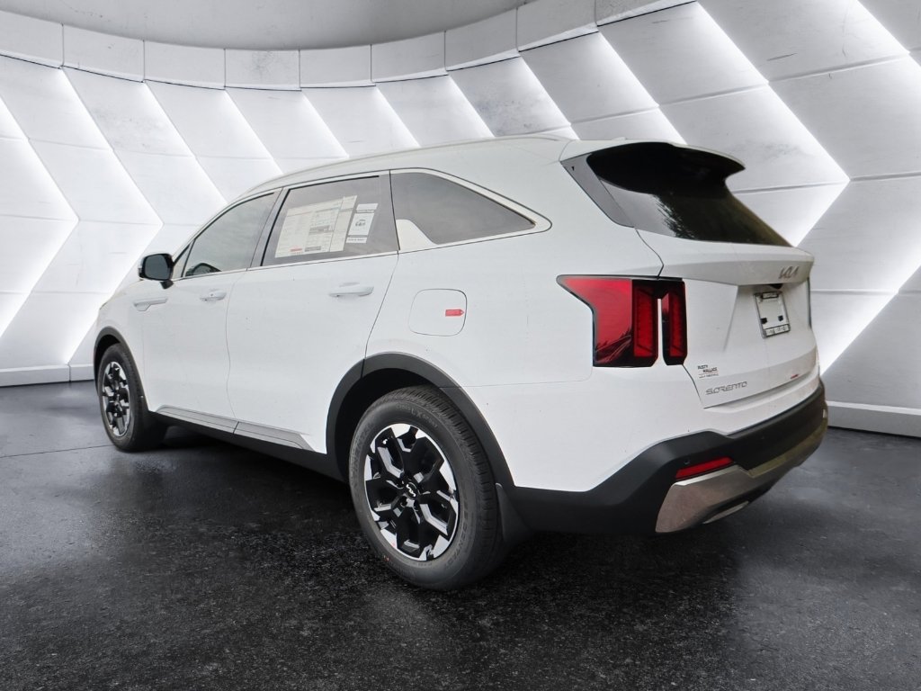 New 2025 Kia Sorento S w/ Panoramic Sunroof Package image 3