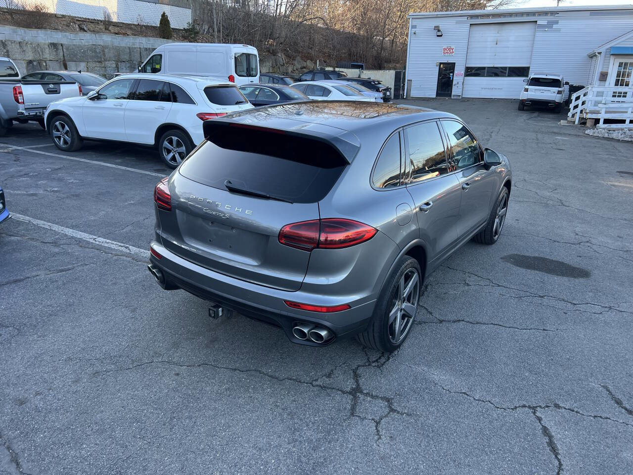 Used 2016 Porsche Cayenne S w/ Premium Package image 11