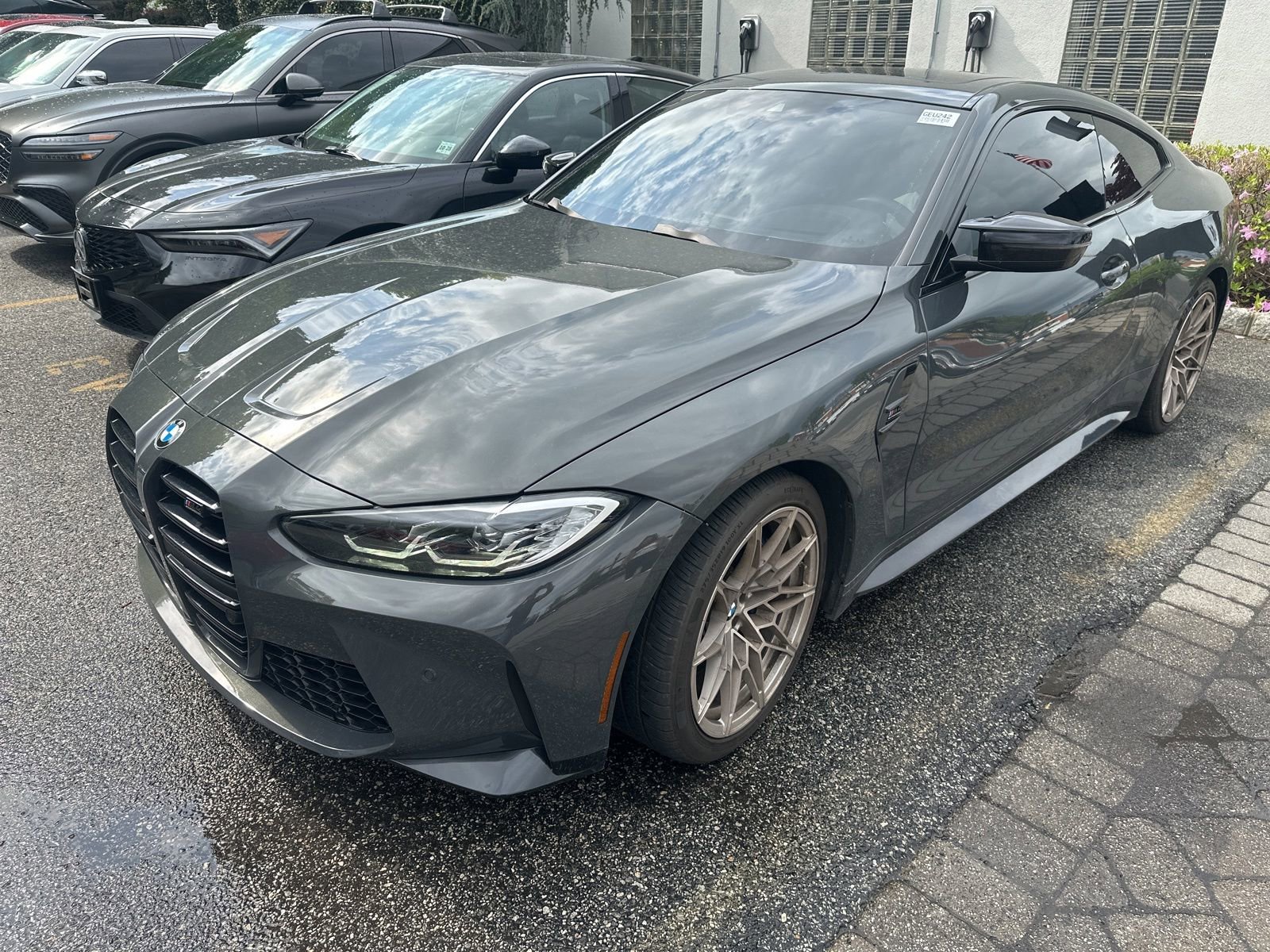 Used 2022 BMW M4 Competition w/ Executive Package RWD image 2