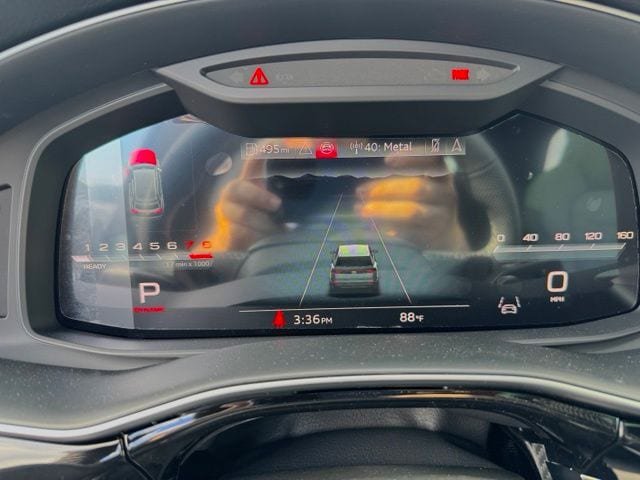New 2026 Audi SQ8 Premium Plus AWD/4WD image 16