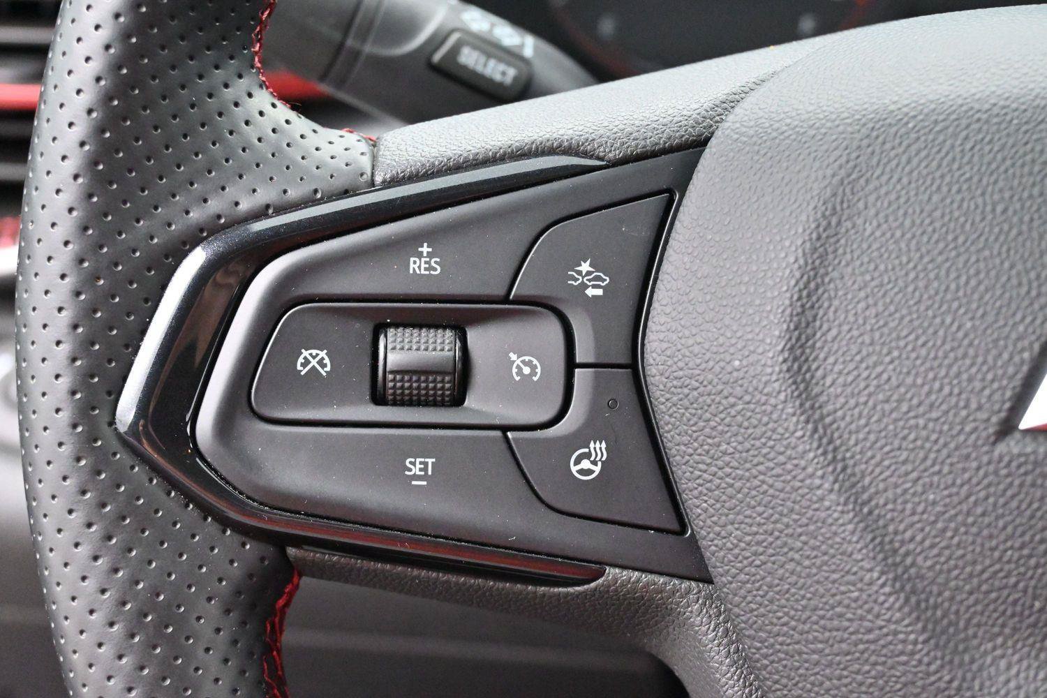 Used 2024 Chevrolet Trax RS w/ Driver Confidence Package FWD image 17