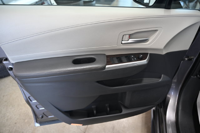 Used 2021 Toyota Sienna XLE w/ XLE Plus Package FWD image 28