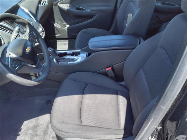 Used 2019 Chevrolet Malibu LT w/ Driver Confidence Package image 9