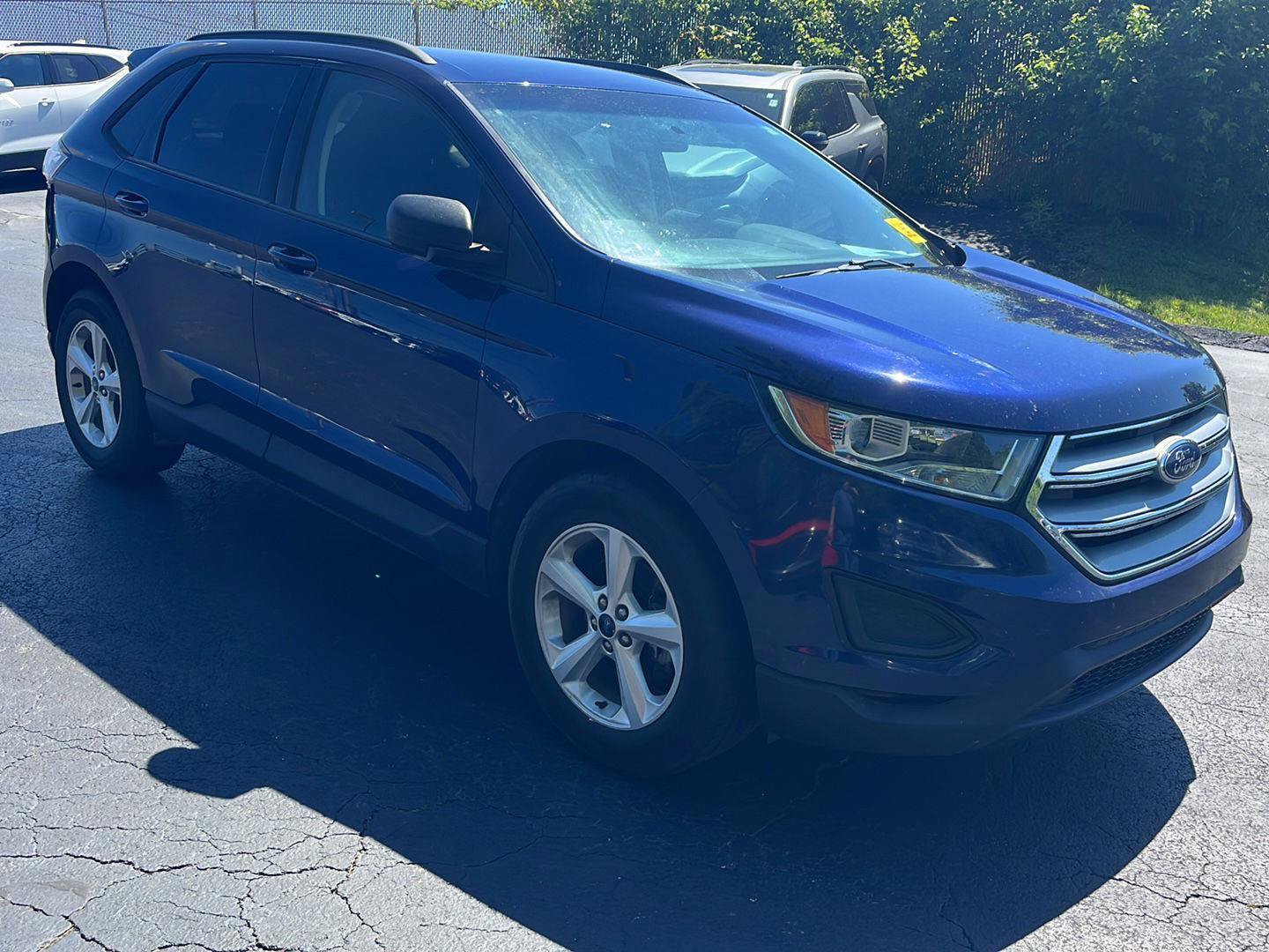 Used 2016 Ford Edge SE FWD image 7