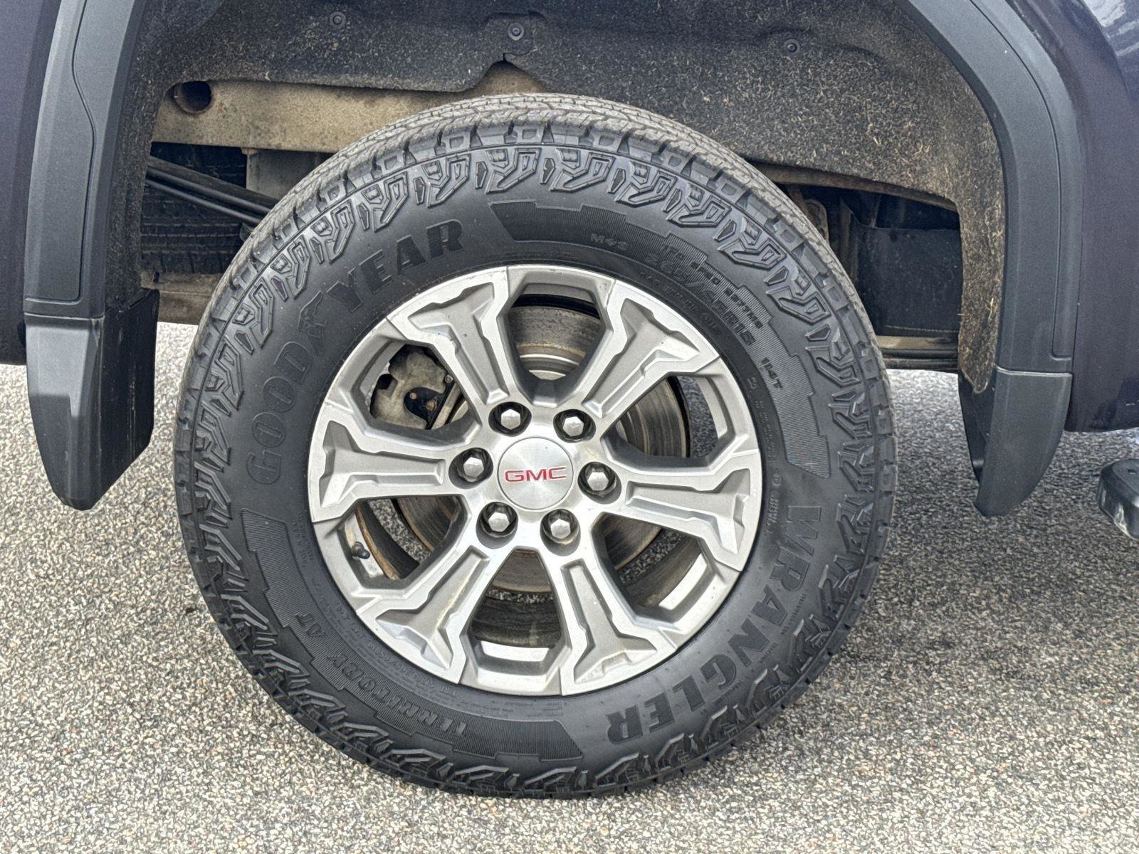 Used 2022 GMC Sierra 1500 SLT w/ SLT Convenience Package image 10