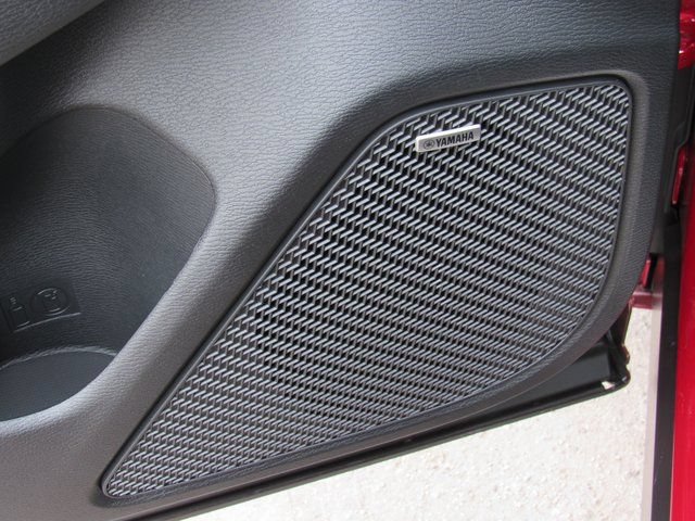 New 2026 Mitsubishi Outlander SEL FWD image 12