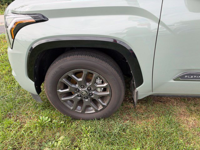 Used 2026 Toyota Sequoia Platinum AWD/4WD image 15