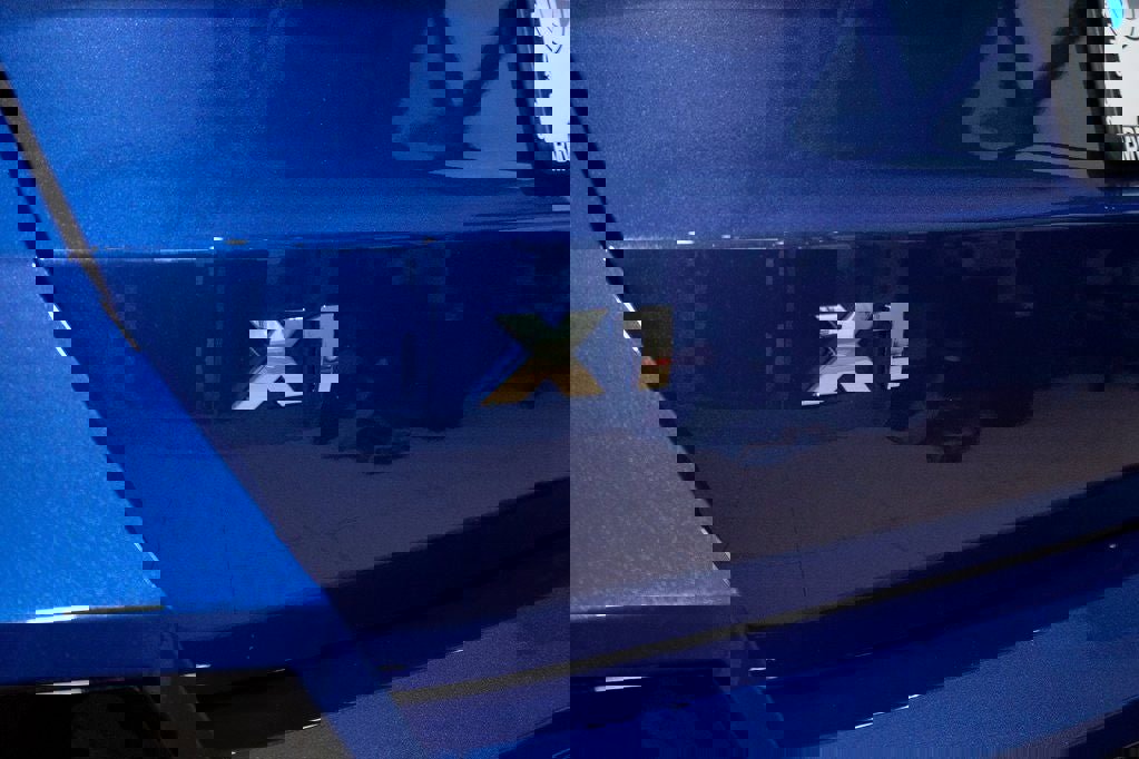 Used 2025 BMW X1 M35i w/ Premium Package image 10