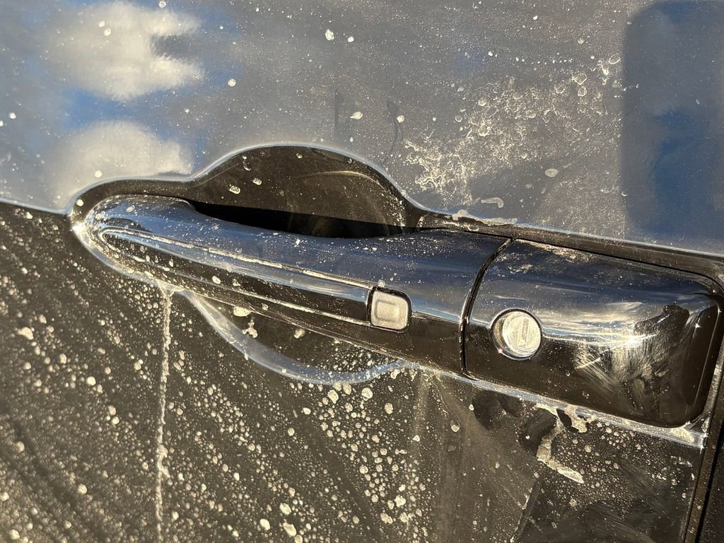 New 2026 Chrysler Pacifica Pinnacle w/ Trailer Tow Group image 15