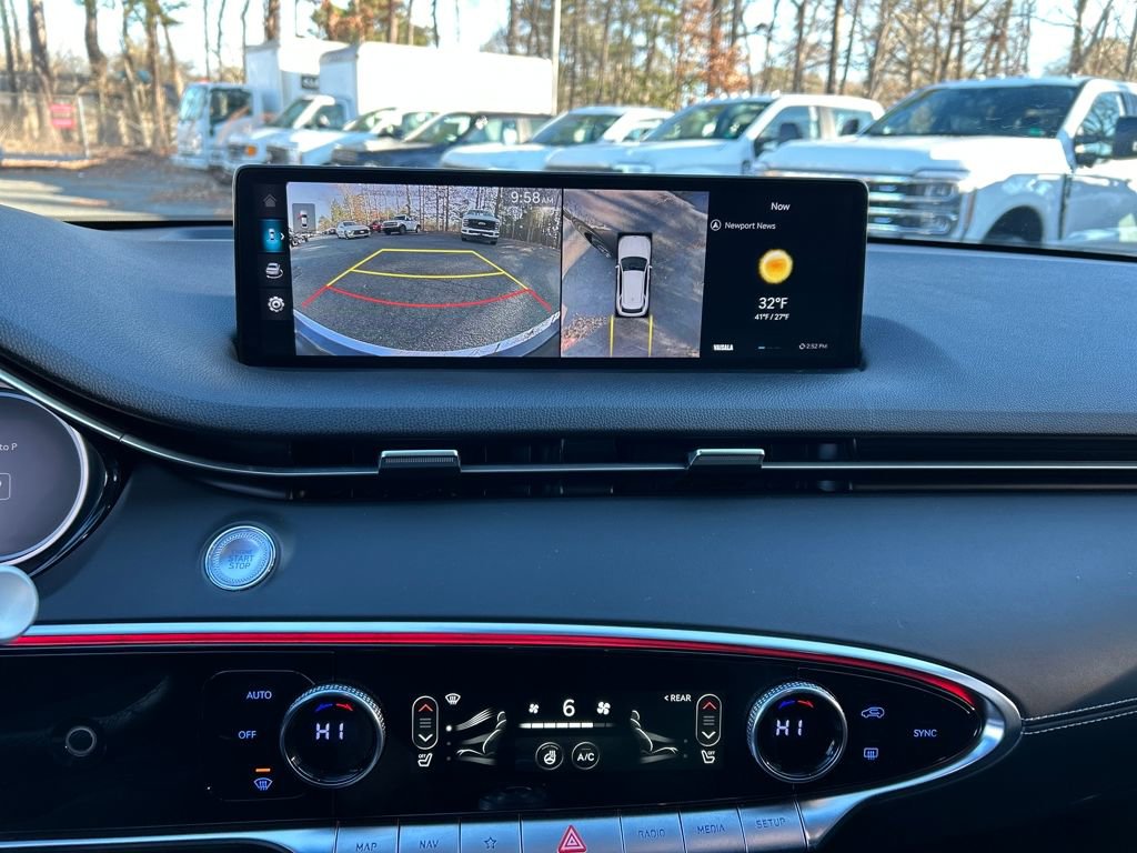 Used 2024 Genesis GV70 2.5T Advanced w/ Advanced Package image 19