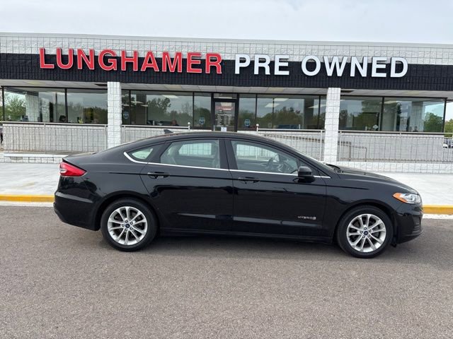 Used 2019 Ford Fusion SE FWD image 5