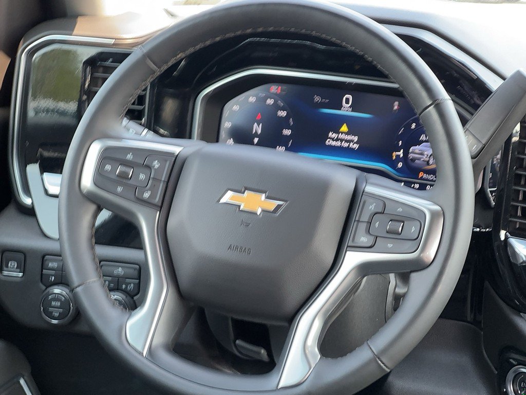 Certified 2024 Chevrolet Silverado 1500 LT AWD/4WD image 13