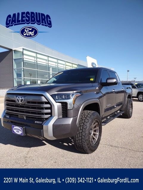 Used 2023 Toyota Tundra Limited image 1